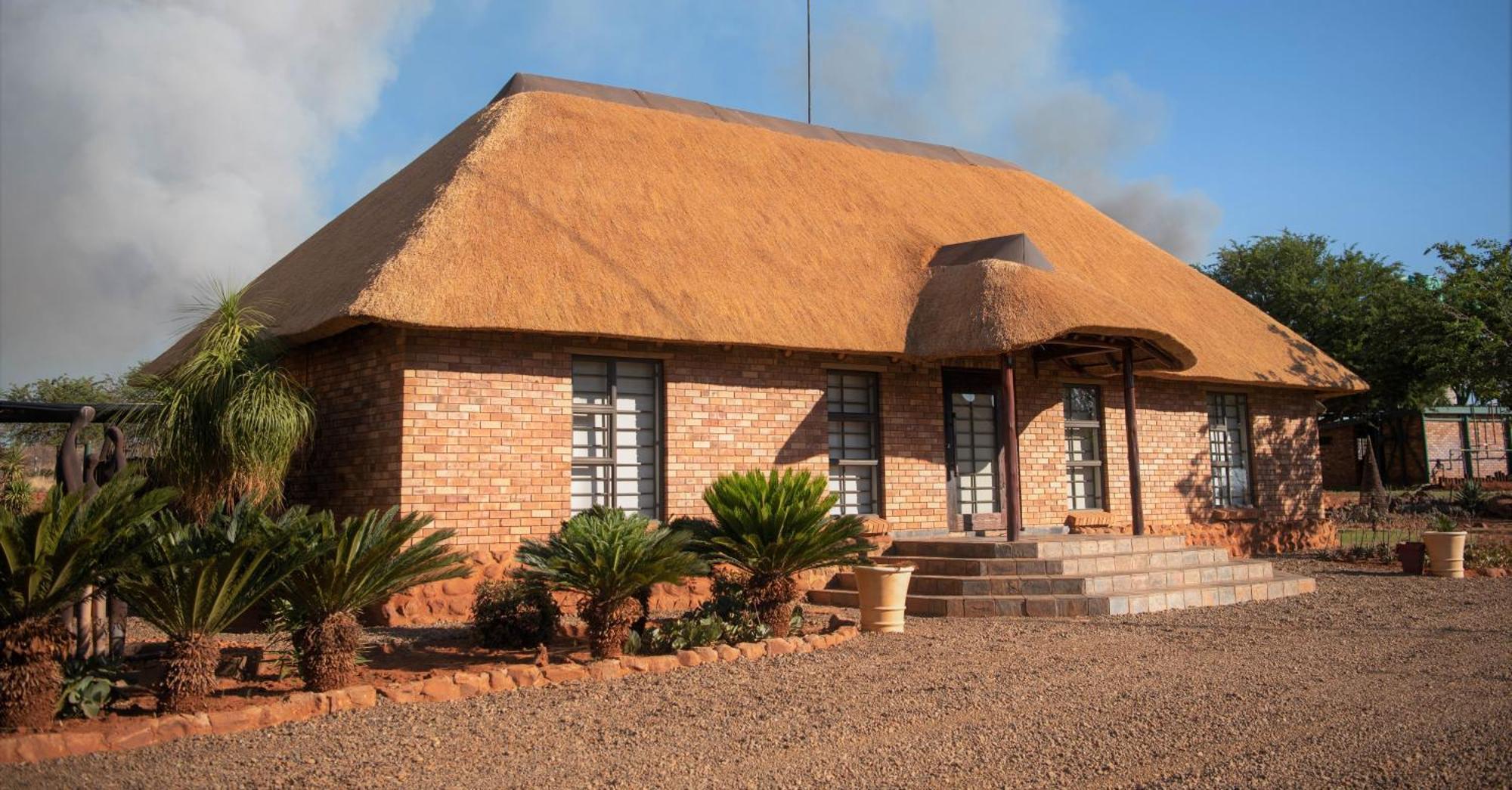 Morakane Safari Lodge Vryburg Δωμάτιο φωτογραφία